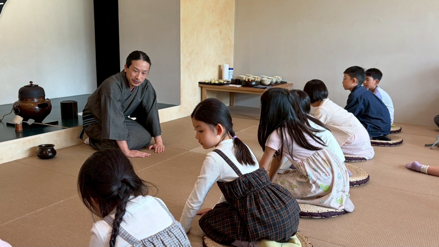 学校 茶道部 外部指導/子ども向け寺子屋の画像